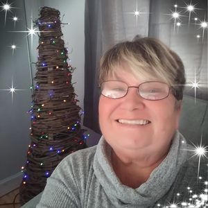 Meet your Posher, Katrina